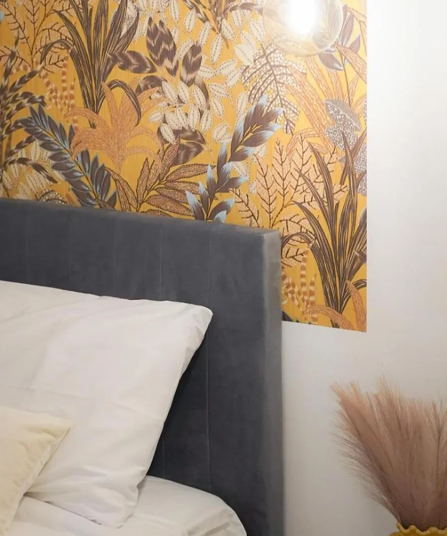 Marina Sea Apartments-Seaside Boutique Palermo Casa de Férias